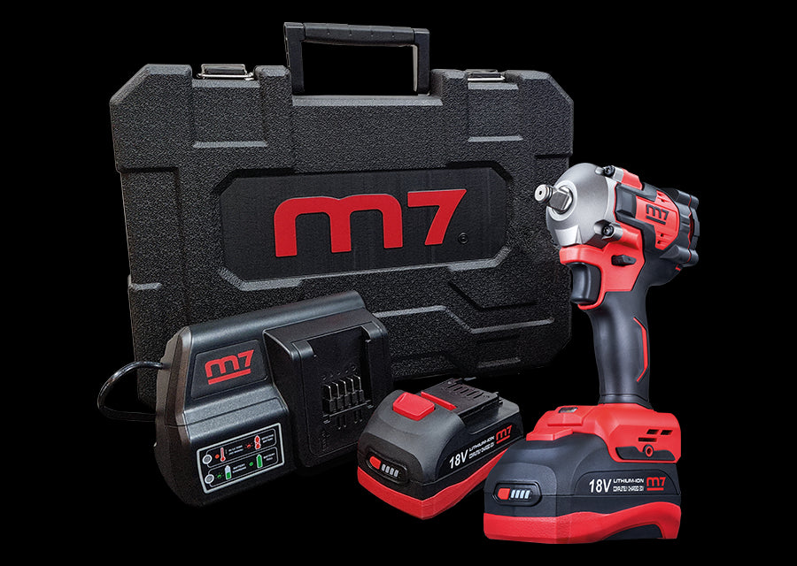 M7 Power-Werkzeuge - 1/2" Akku-Schlagschrauber 18V 5Ah 900Nm mit Ladegerät + 2 Akku DW404A