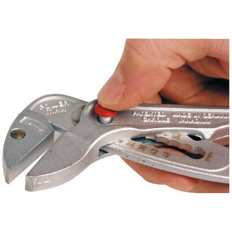 Kraftwerk Hightech Hochleistungs-Dreipunkt-Rohrzange, Eck-Schwedisch, 1-1/2"