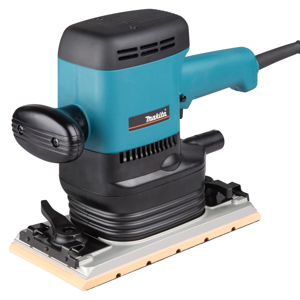 Makita Schwingschleifer | 600 W Motor & 115 x 229 mm Schleifplatte - 9046J