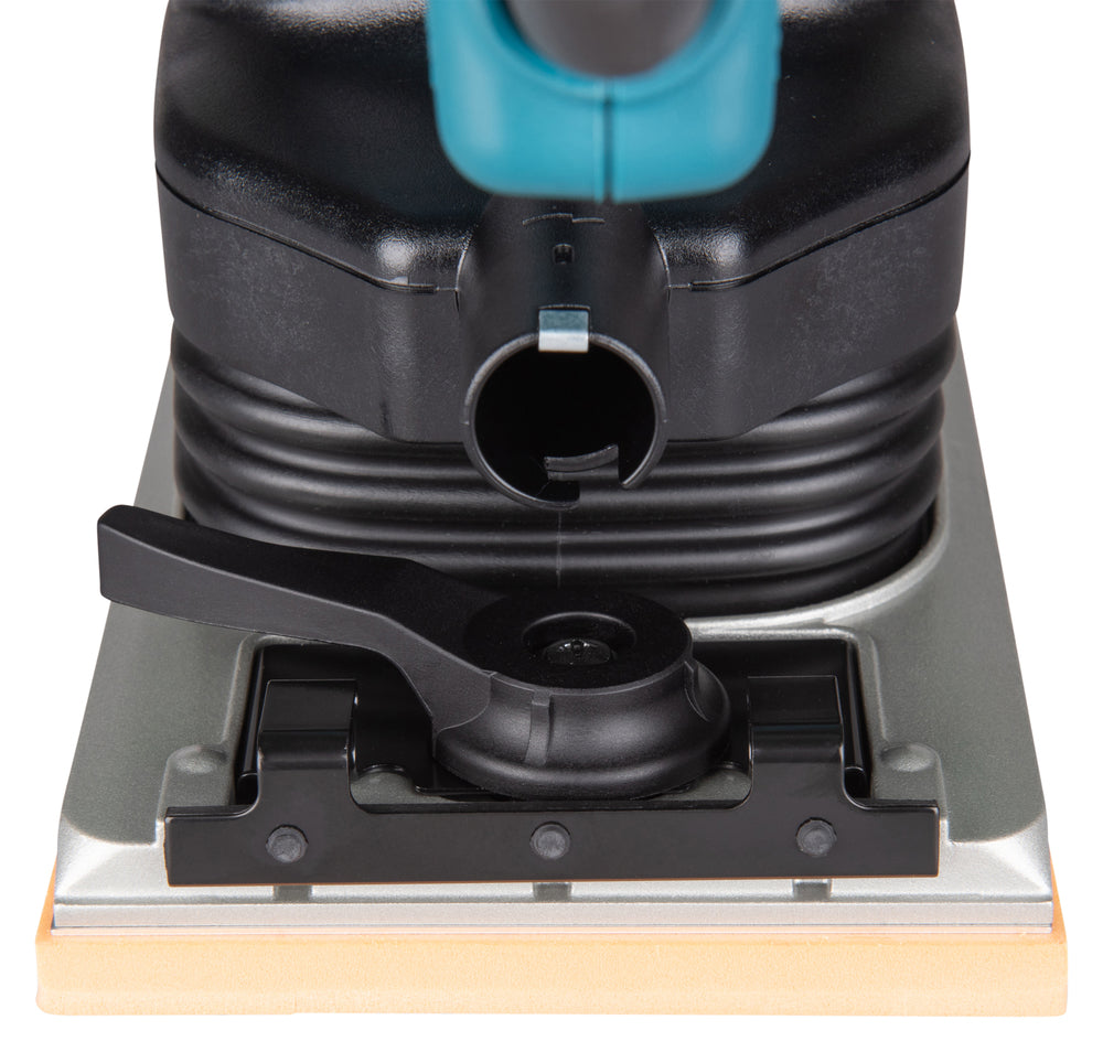 Makita Schwingschleifer | 600 W Motor & 115 x 229 mm Schleifplatte - 9046