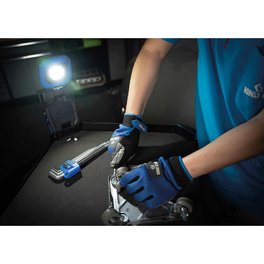 KING TONY Profi-Werkzeuge - LED-Wiederaufladbarer Scheinwerfer 1600 Lumen 9TA471A