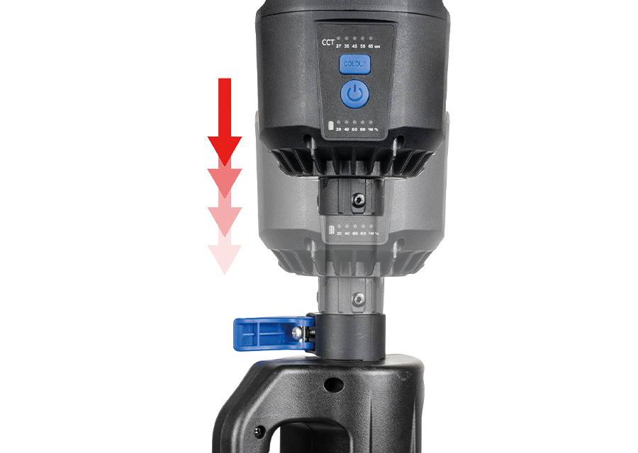 KING TONY Profi-Werkzeuge - LED-Scheinwerfer mit Stativ, 5 Lichtfarben 6000 Lumen 9TA491AA