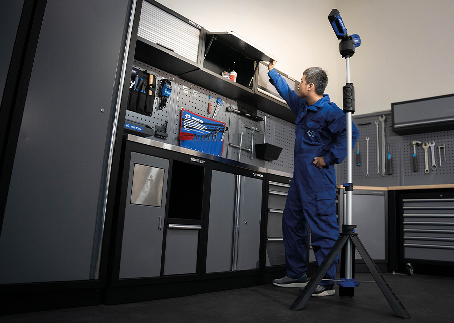 KING TONY Profi-Werkzeuge - LED-Scheinwerfer mit Stativ, 5 Lichtfarben 6000 Lumen 9TA491AA