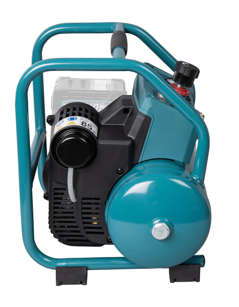 Makita Akku-Kompressor – bis 9,3 bar, ölfrei, leichter Transport & stabiler Rahmen - AC001GZ