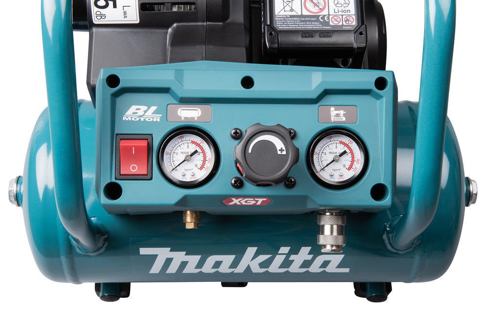 Makita Akku-Kompressor – bis 9,3 bar, ölfrei, leichter Transport & stabiler Rahmen - AC001GZ