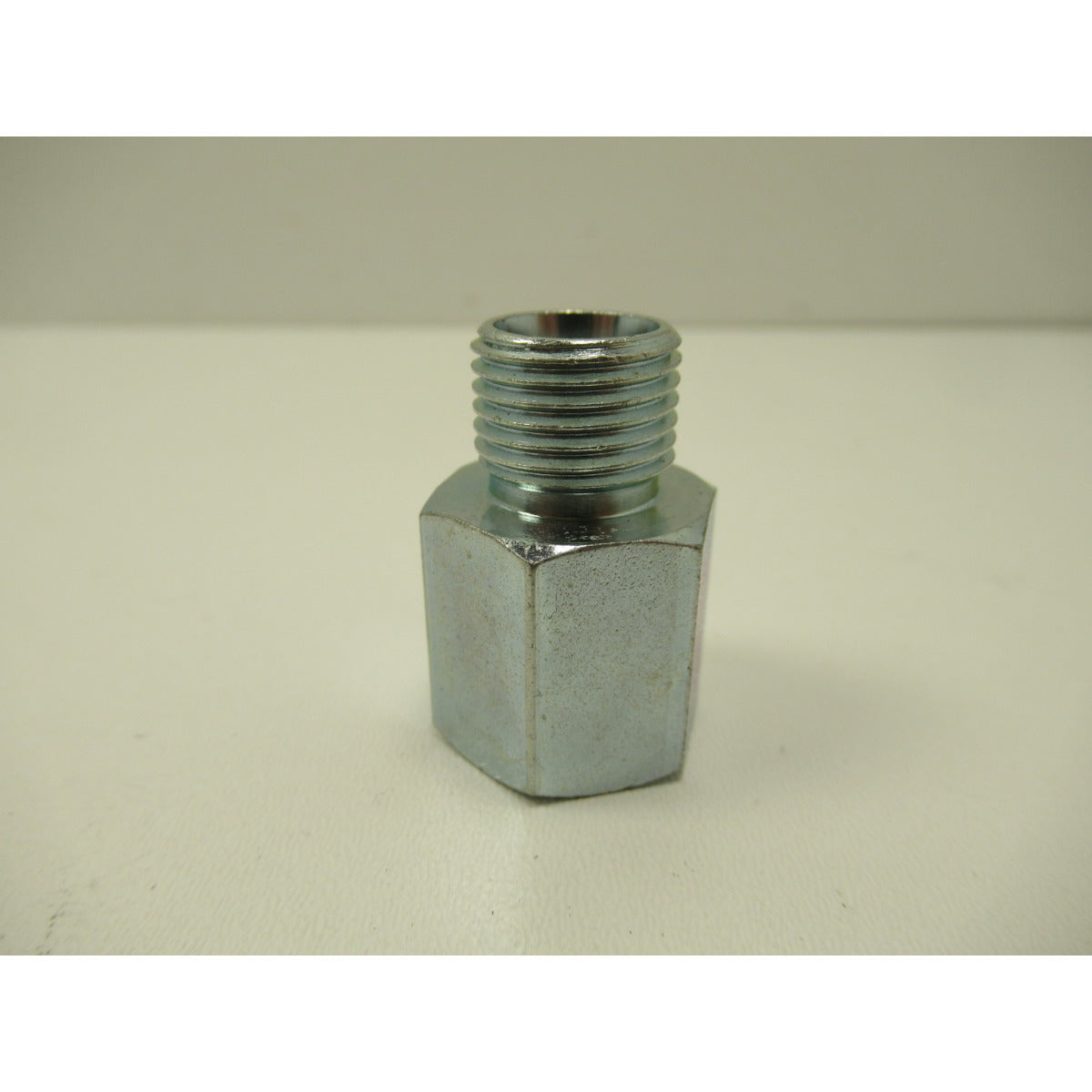 Aircraft Reduziernippel M16x1,5AG - 3/8"IG C011442000 / SW22 - Art. 0011442000