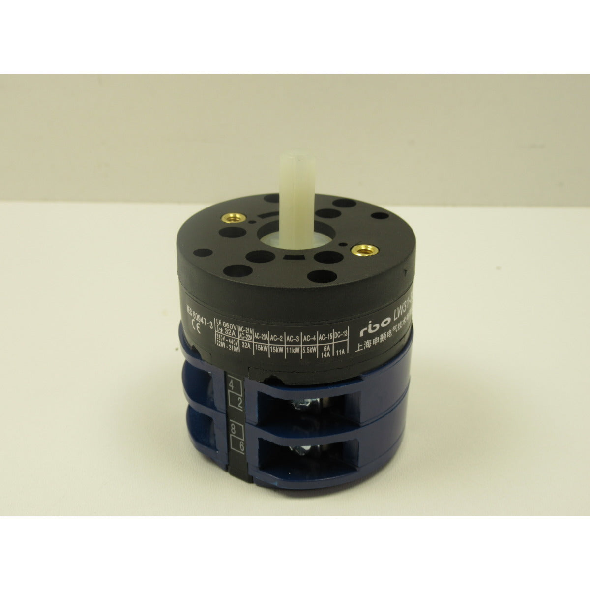 SCHWEISSKRAFT Hauptschalter 230V / 32A  7.232.033-C / LW31-32B / "ON/OFF" – Version 1 SM-0107432301