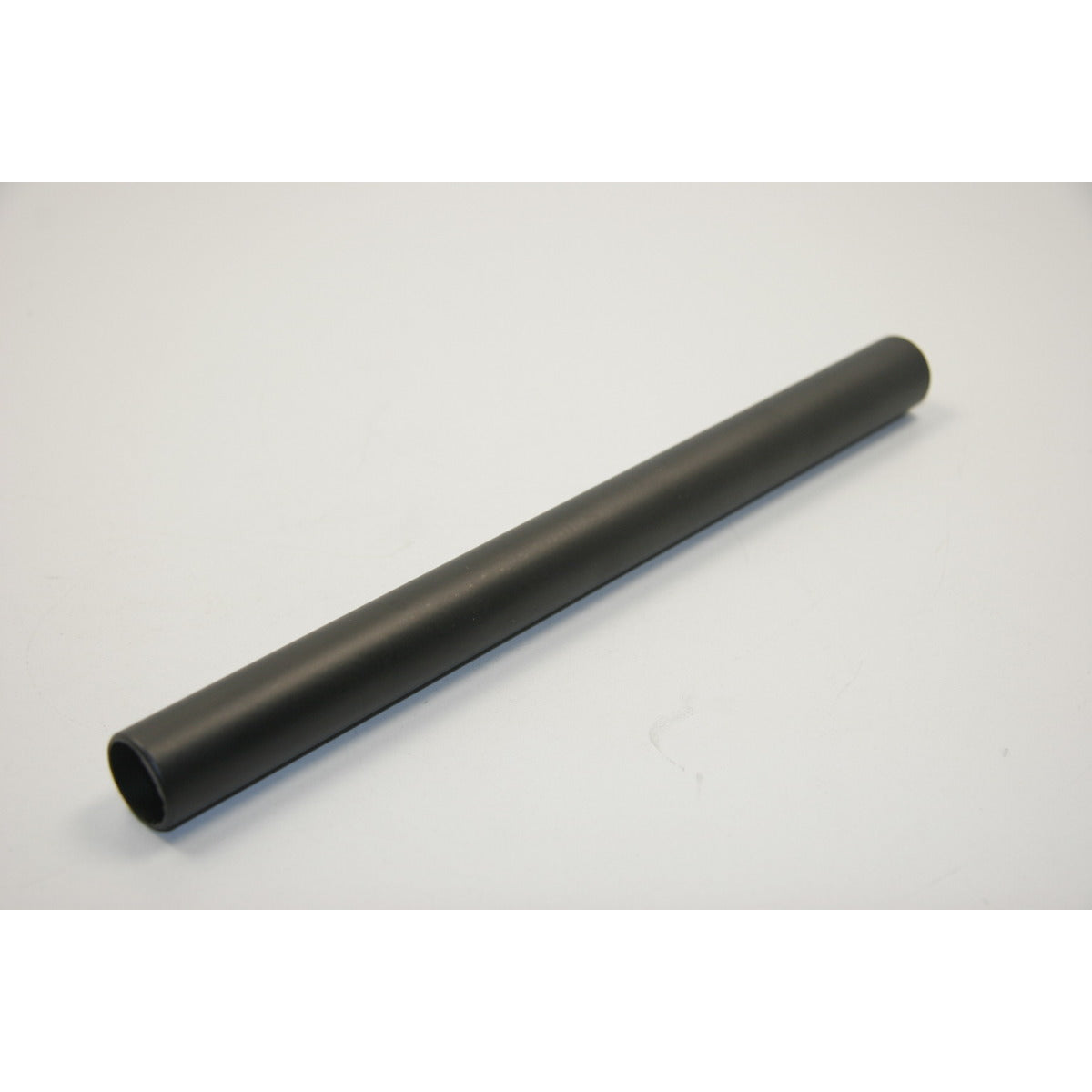 Schweisskraft Stahlrohr SYN MAG 350/450 111556905 / RAL9005 Ø22 /L265 SM-0108111556905 - SM.P-0108111556905