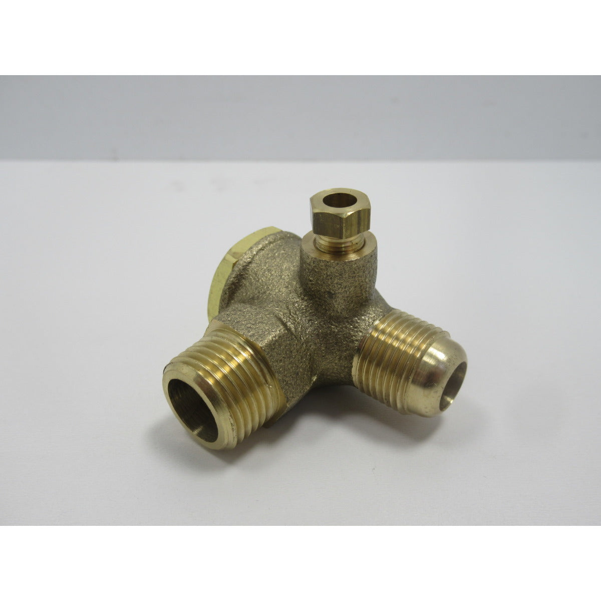 Aircraft RS-Ventil 3/4"-16 UNF CA 425/20E - Art. 0200547059