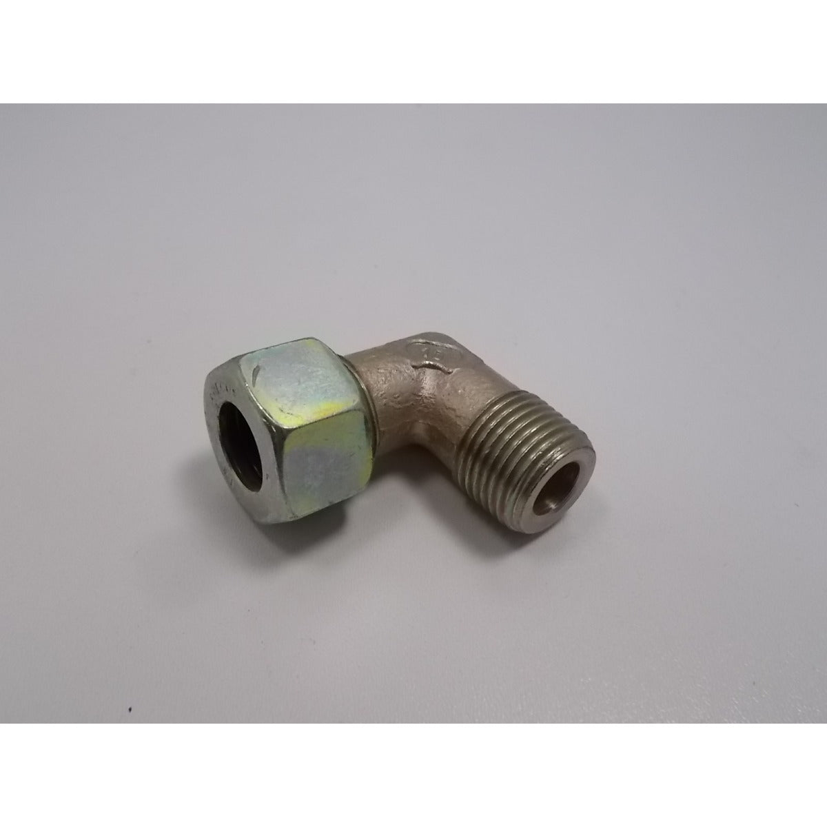 Aircraft Winkel-Verschraubung 1/2"-15mm V103 - Art. 020V103
