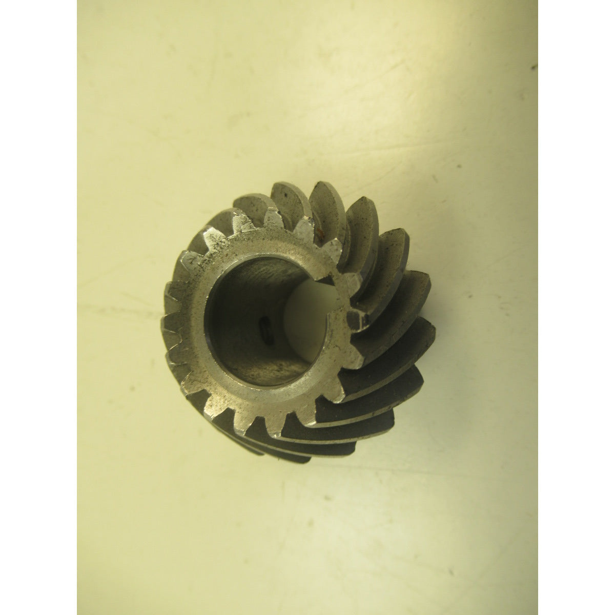 Optimum Kegelrad MF4/MF4B Z18 / Ø10 - Art. 03336040296