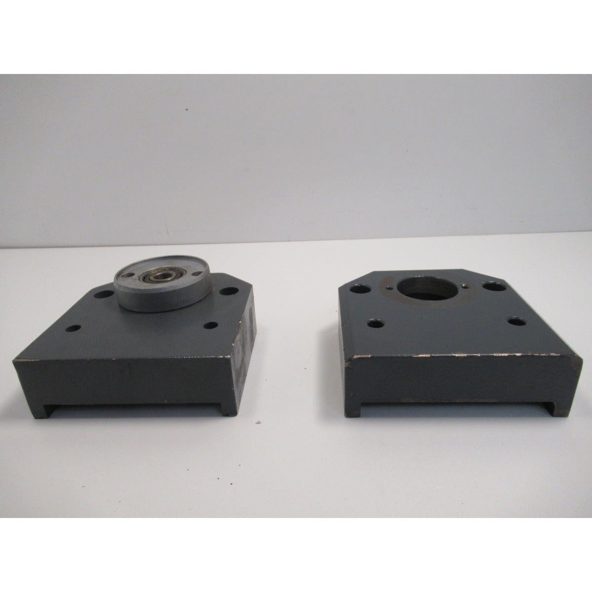 Optimum Lagerbock MH25 Serie RAL7016 - Art. 03338160305