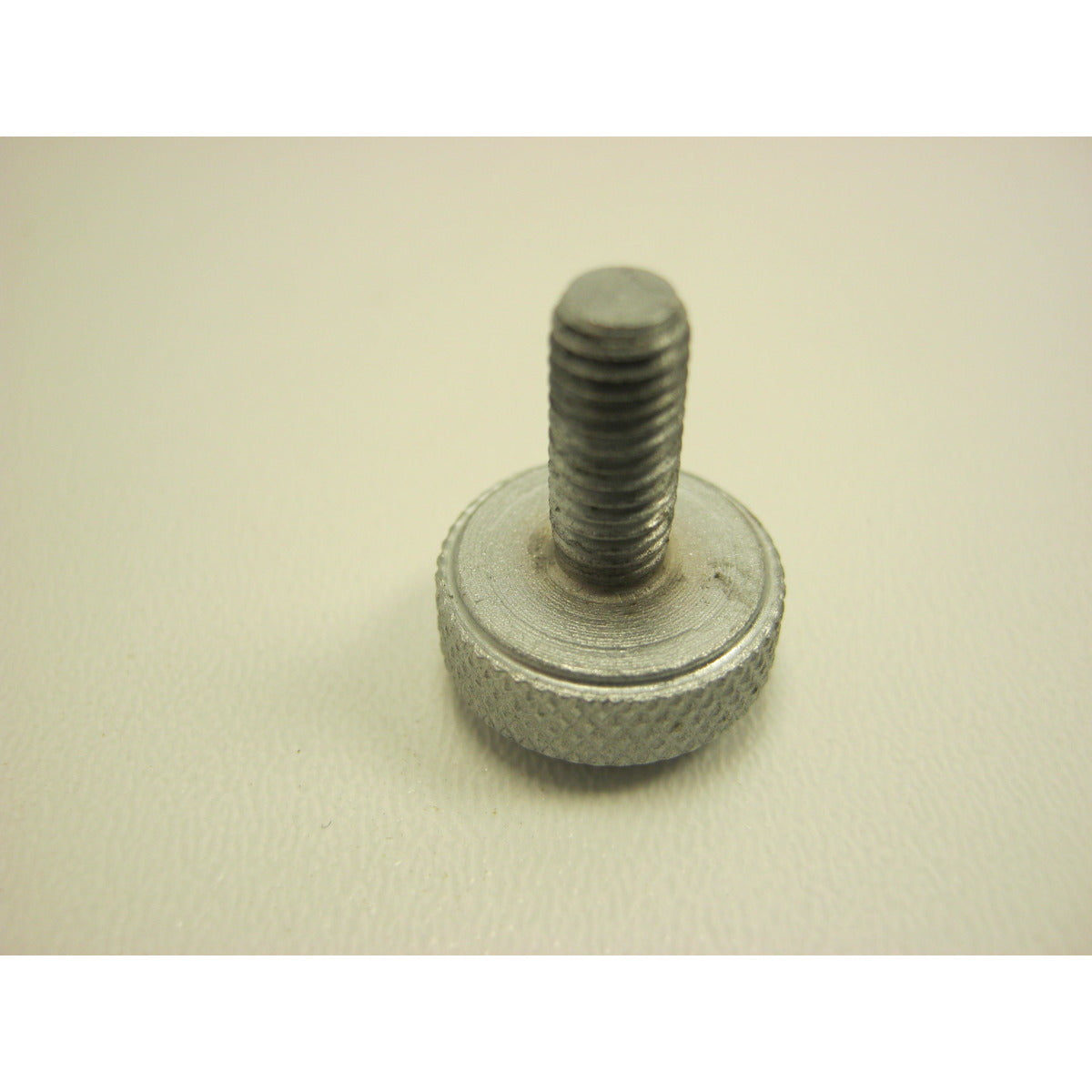 Optimum Rändelschraube MB 4 M5x12 SM-03338450320 - SM.P-03338450320