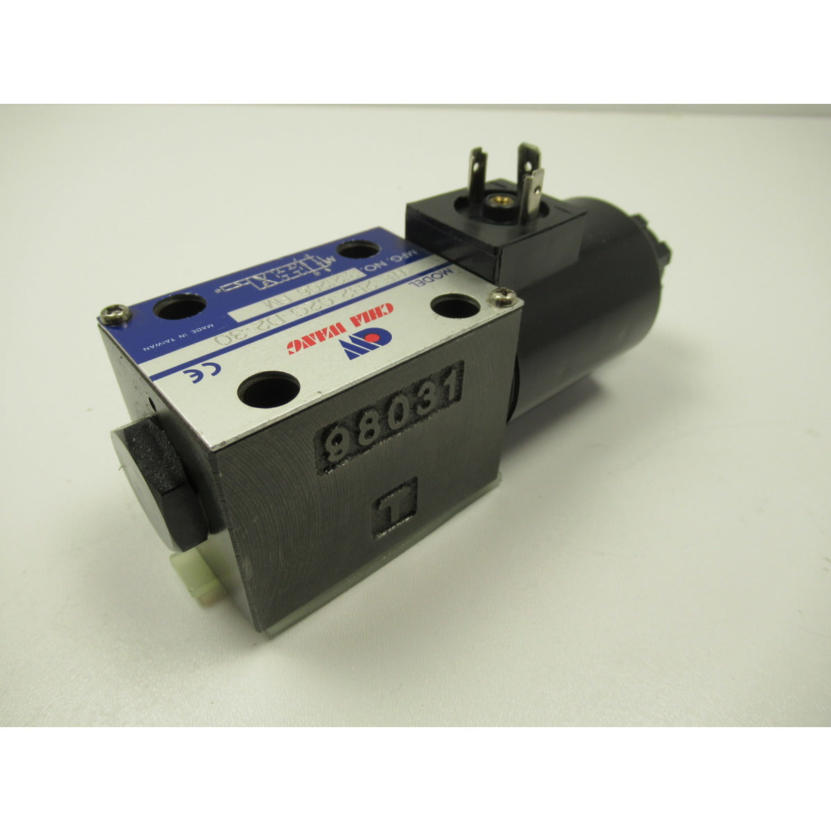 Optimum Hydraulikventil FU5 WE-2B2-02G-D2-30 - Art. 03511382HV
