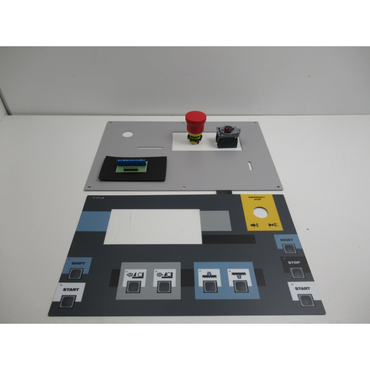 Metallkraft Bedientafel BMBS "TT-A" Grafikfolie für Steuerpult inkl. Notaus - Art. 0369000147210