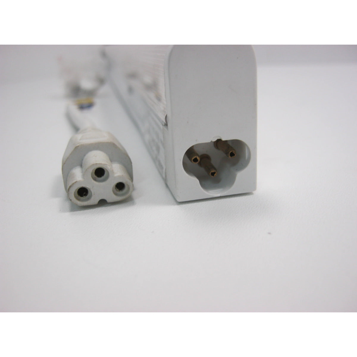 Metallkraft LED-Arbeitsleuchte TBS 650,1050 7W / 230V / 60mA - Art. 0377616525
