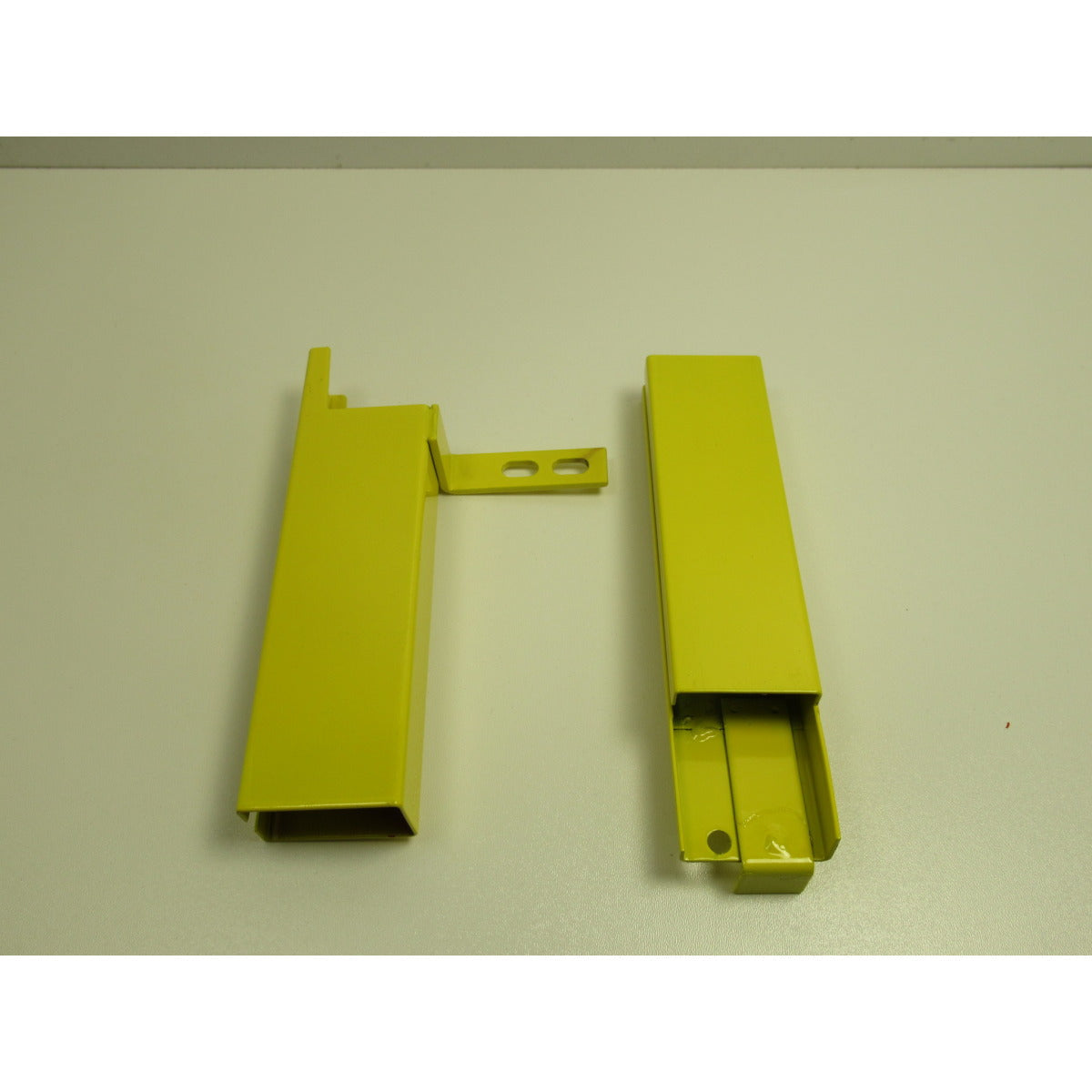 Metallkraft Sägebandabdeckung VMBS 1610, E #1381 / RAL1003 - Art. 03951381