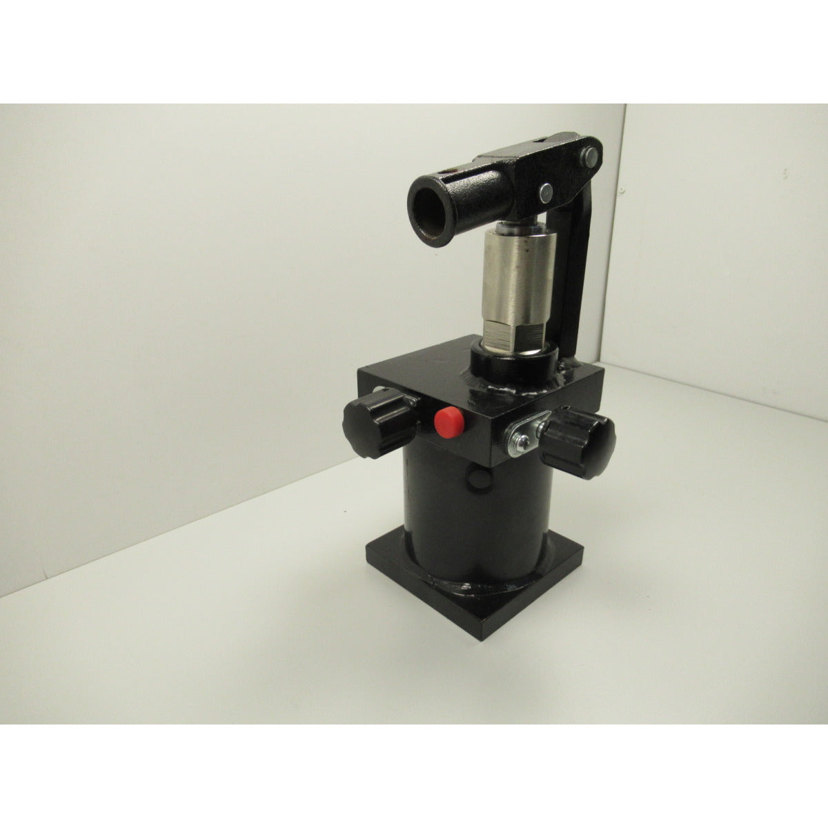 UNICRAFT Pumpe WPP 15TE  RAL9005 SM-0630001542