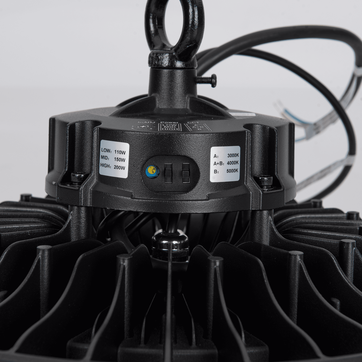 aslo-industrielle-led-regalbeleuchtung-110-150-200w-3-cct-ip65-assonariic3