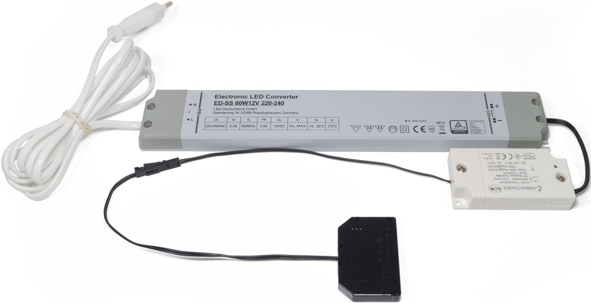 L&S Emotion 1-Kanal Funksteuerung Serie Frankfurt 230 V 12 V 30 W 6-fach Verteiler