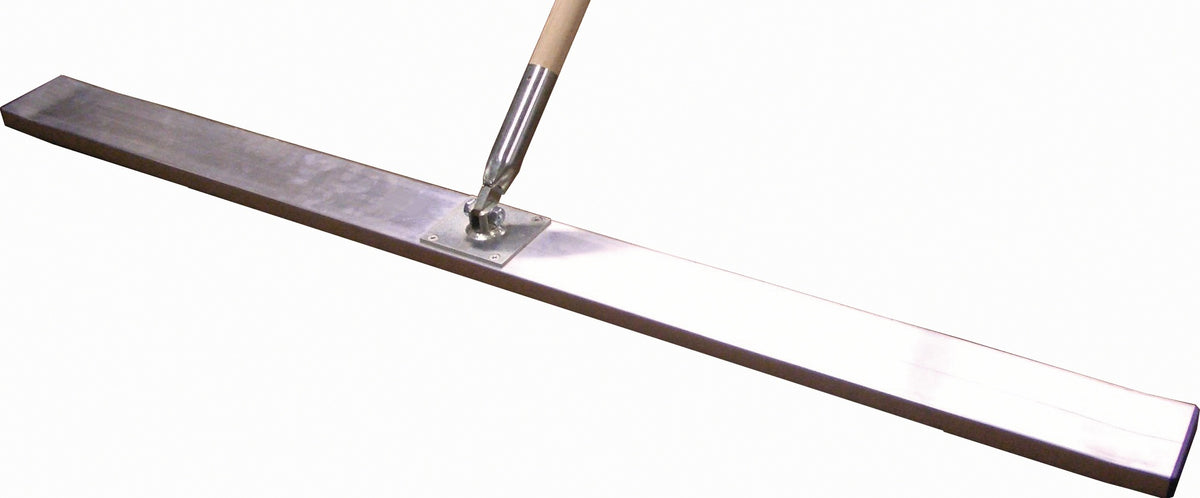 ALUREX Betonverteiler 980 x 300 mm BS98 – Aluminium und Stahl, mit fixierbarer Stielhalterung