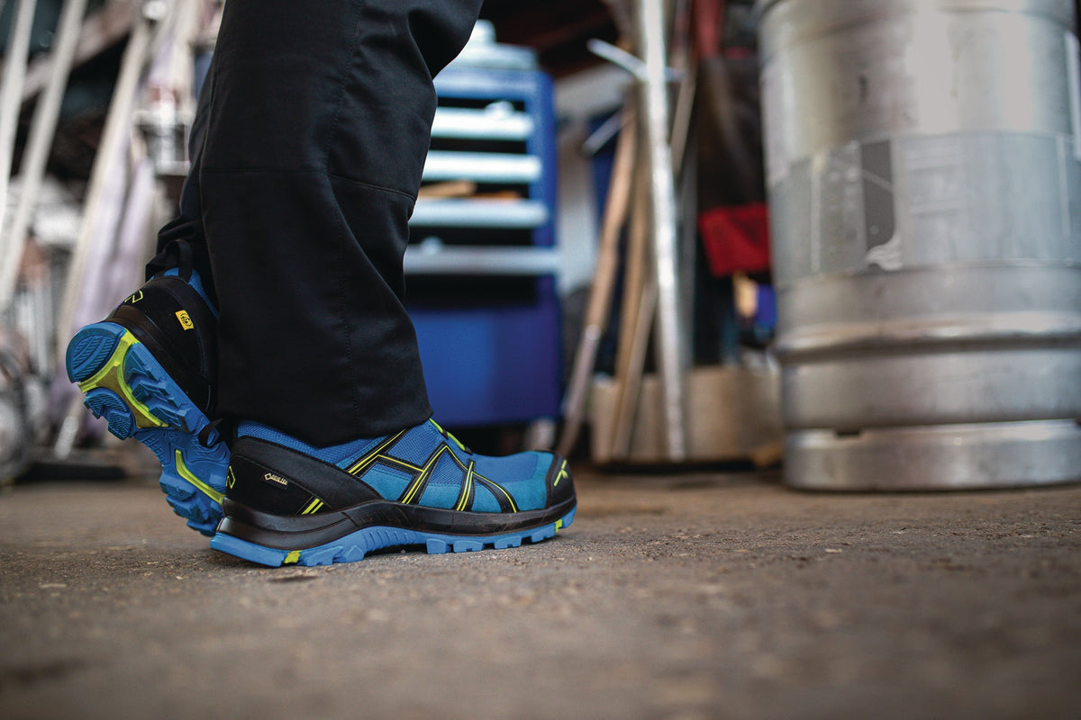 HAIX BE Safety 40.1 low S3 HRO Sicherheitsschuh – metallfrei, GORE-TEX, ESD, blau/gelb