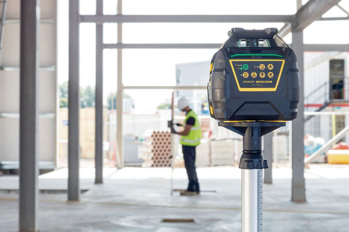 STANLEY Rotationslaser FatMax RL750L mit Detektor – 600 m Reichweite, grüner Laser, IP66