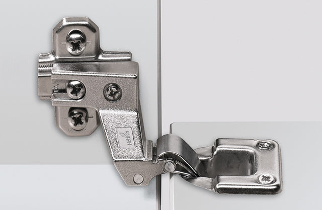 HETTICH Klappenscharnier Markant 7.1 – Zinkdruckguss/Stahl, vernickelt, mit Zuhaltung, rechts & links