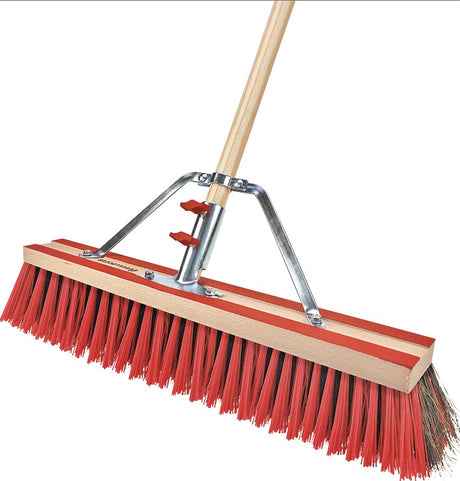 Straßenbesen Bulldozer PET+Supermix 600 mm PEGGY PERFECT von Maier – Robuster Besen für den Außenbereich