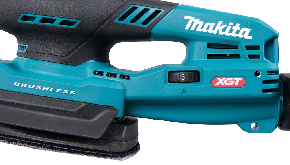 Makita Akku-Schwingschleifer/Exzenterschleifer – XPT, AWS, bürstenlos, variable Geschwindigkeit - BO006CGZ