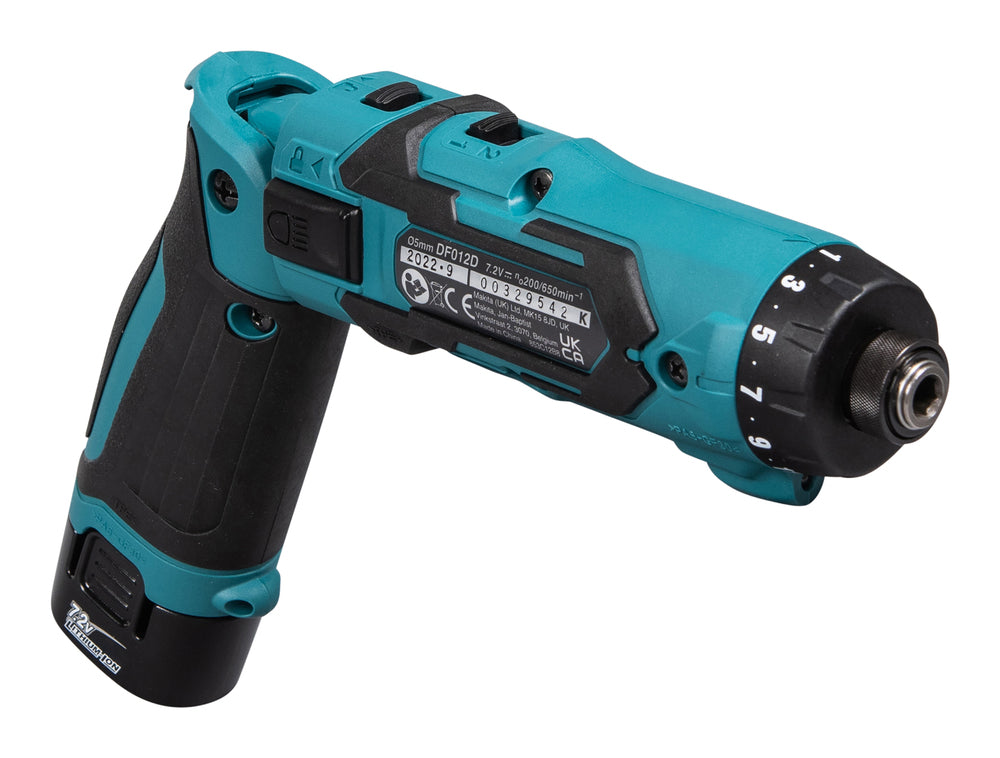 Makita Akku-Knickschrauber 7,2V | kompakt, leicht & präzise mit 21 Drehmomentstufen - DF012DSE