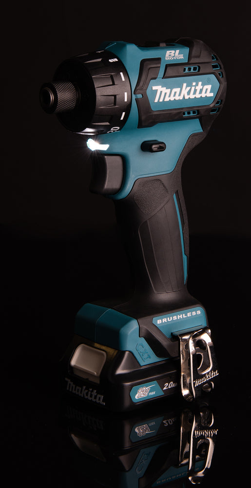 Makita Akku-Bohrschrauber 18V | kompakt mit 35 Nm & 20 Drehmomentstufen - DF032DZ