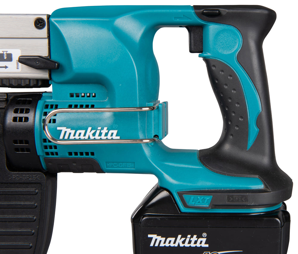 Makita Akku-Magazinschrauber 18V | für gegurtete Schrauben 25–55 mm - DFR550Z