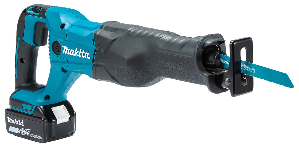 Makita Akku-Reciprosäge – kompakt, 32 mm Hubhöhe & werkzeugloser Sägeblattwechsel - DJR186RT