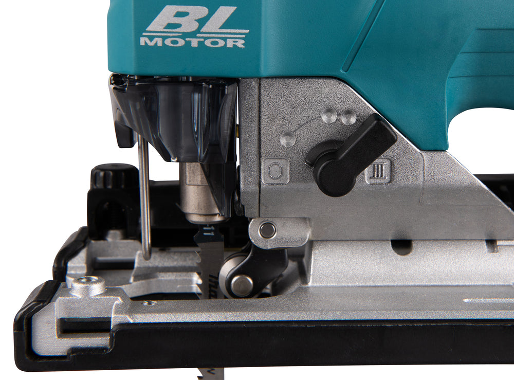Makita Akku-Pendelhubstichsäge – kraftvoll, präzise & bürstenlos - DJV182Z