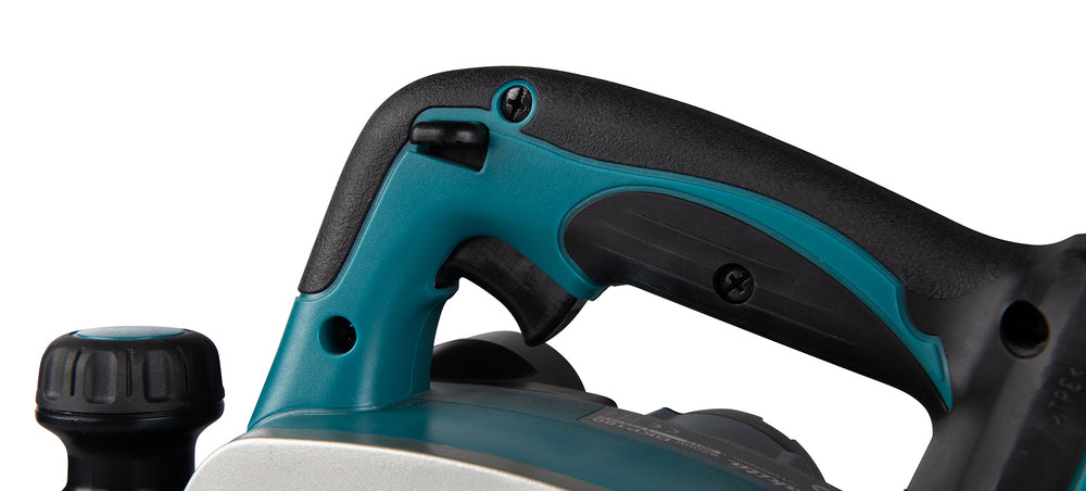 Makita Akku-Hobel – handlich, präzise & effizient - DKP180RTJ