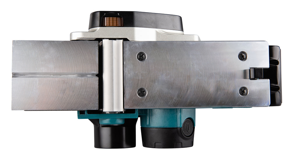 Makita Akku-Hobel – handlich, präzise & effizient - DKP180RTJ