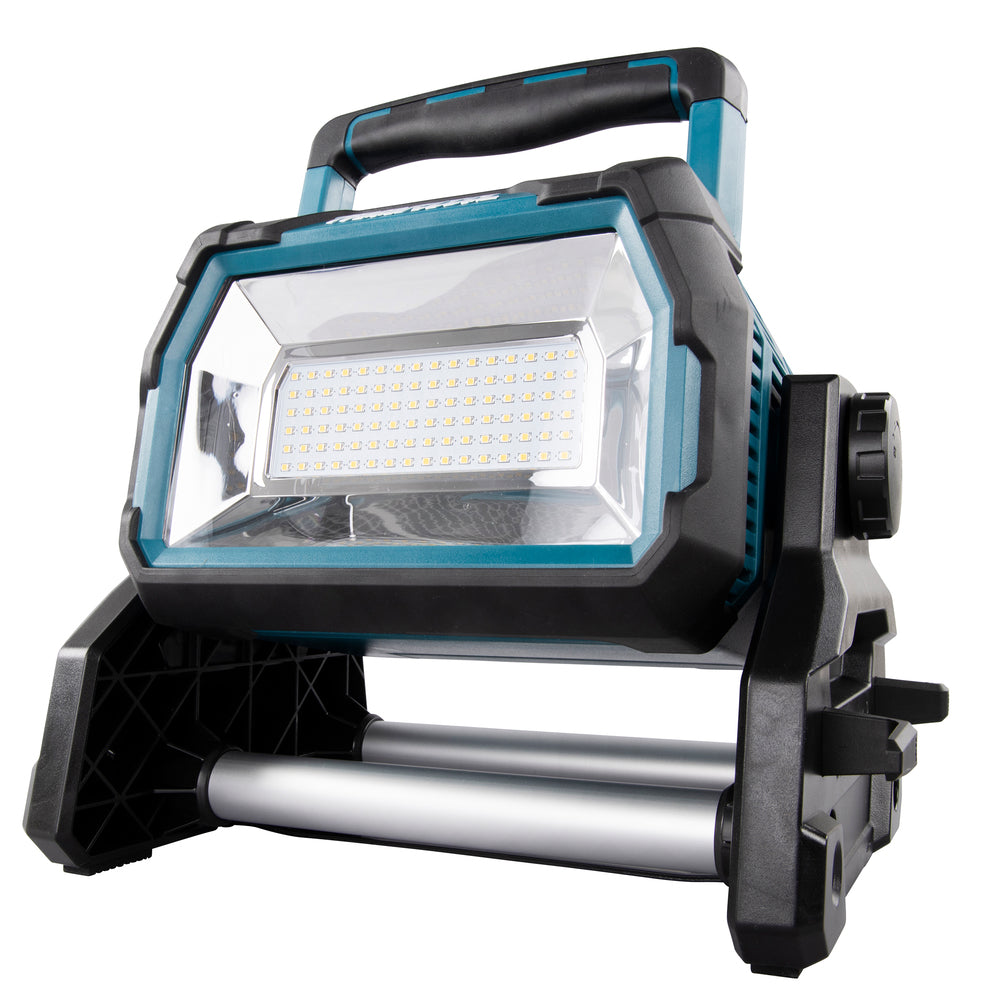 Makita LED-Akku-Baustrahler 18V | 2.000–10.000 lm, Hybridbetrieb & Doppel-Akku-Slot - DEADML809