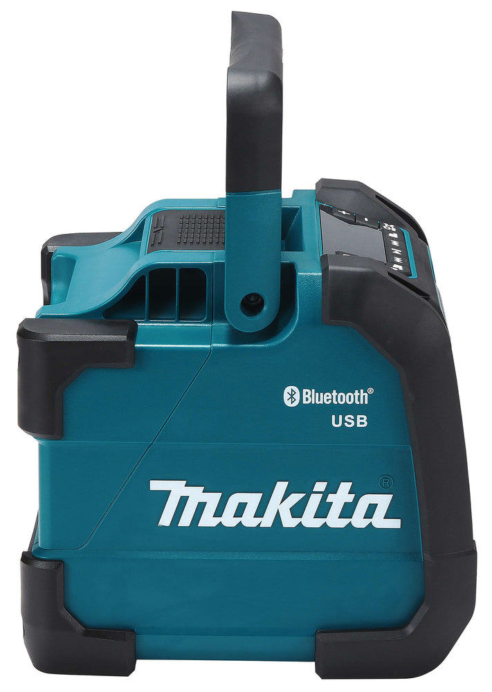 Makita Bluetooth-Lautsprecher – IP64, Display, Akku-/Netzbetrieb, USB & AUX - DMR202