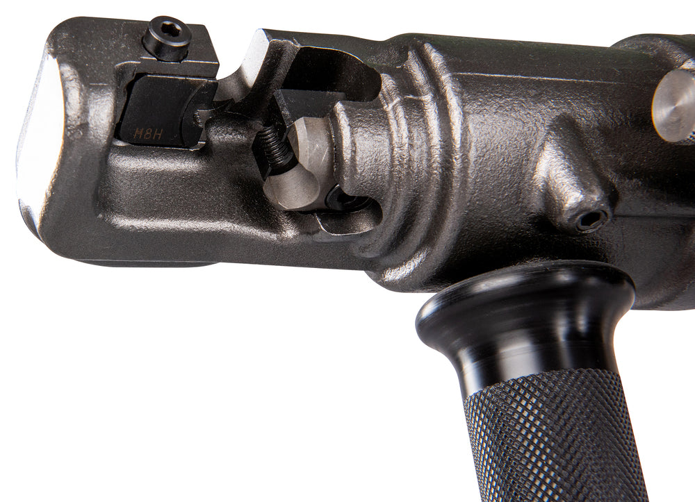 Makita Akku-Gewindestangentrenner 18V – präzise, sauber & schnell - DSC121ZKX1