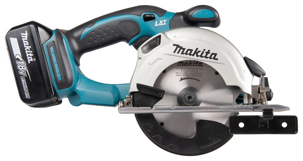 Makita Akku-Handkreissäge 136 mm – kompakt, handlich & mit LED - DSS501RTJ