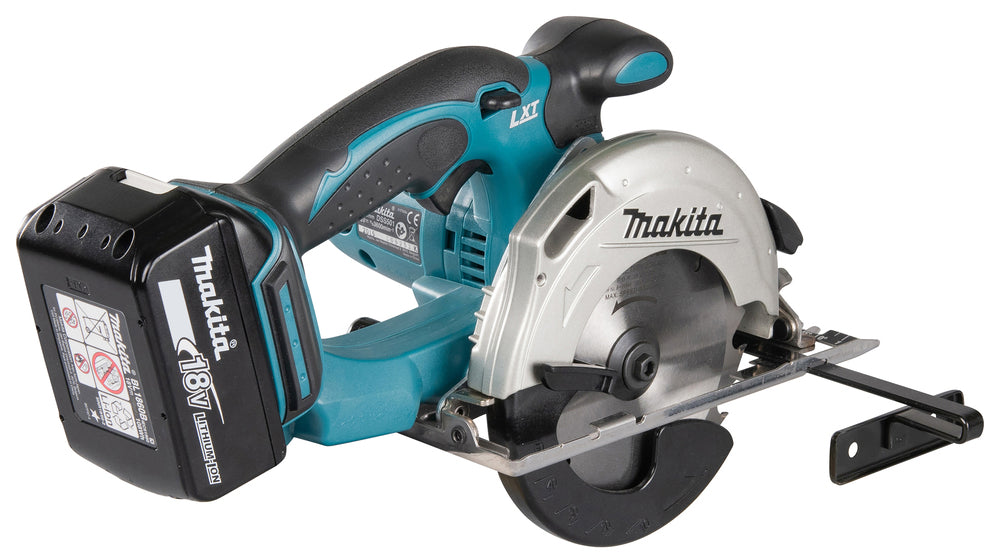 Makita Akku-Handkreissäge 136 mm – kompakt, handlich & mit LED - DSS501RTJ