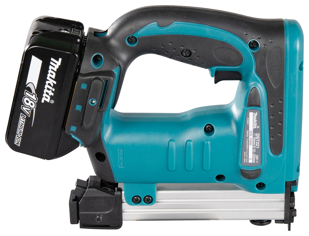 Makita 18 V Akku-Tacker – präzise & komfortabel, ideal für MDF-Dachpaneele - DST221RTJ
