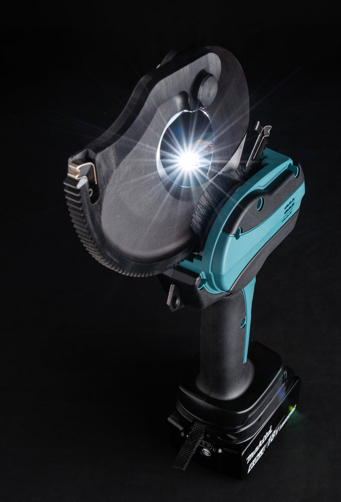 Makita Akku-Kabelschneider 18V – kompakt & stark für Kabel bis ø 65 mm - DTC102ZK