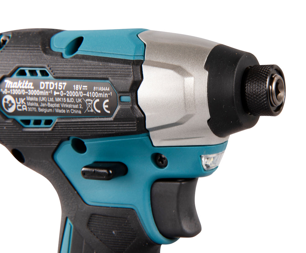 Makita Akku-Schlagschrauber 18V – kompakt, bürstenlos & 140 Nm Drehmoment - DTD157Z
