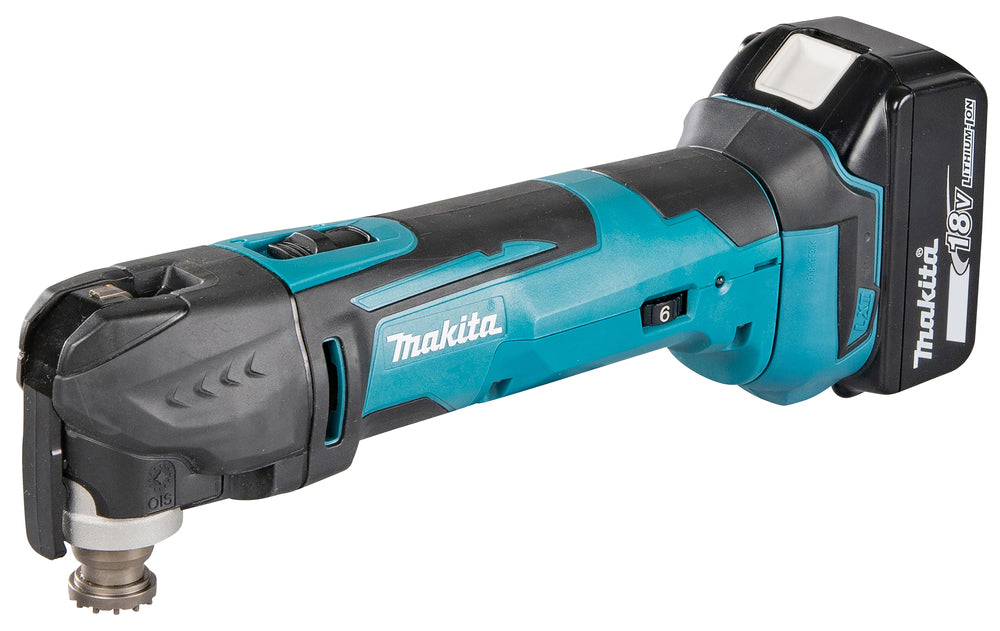 Makita 18 V Akku-Multifunktionswerkzeug – 6.000–20.000 min⁻¹, werkzeugloser Wechsel, inkl. 42 Zubehörteile - DTM51RT1J3