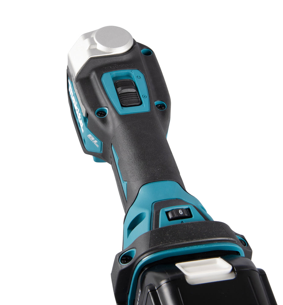 Makita Akku-Multifunktionswerkzeug – mit AVT Antivibration, LED-Licht & variabler Geschwindigkeit - DTM52ZJX2