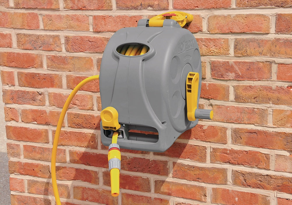 HOZELOCK Schlauchbox 25 cm x 35 cm Kunststoff – inkl. 25 m Schlauch und Zubehör