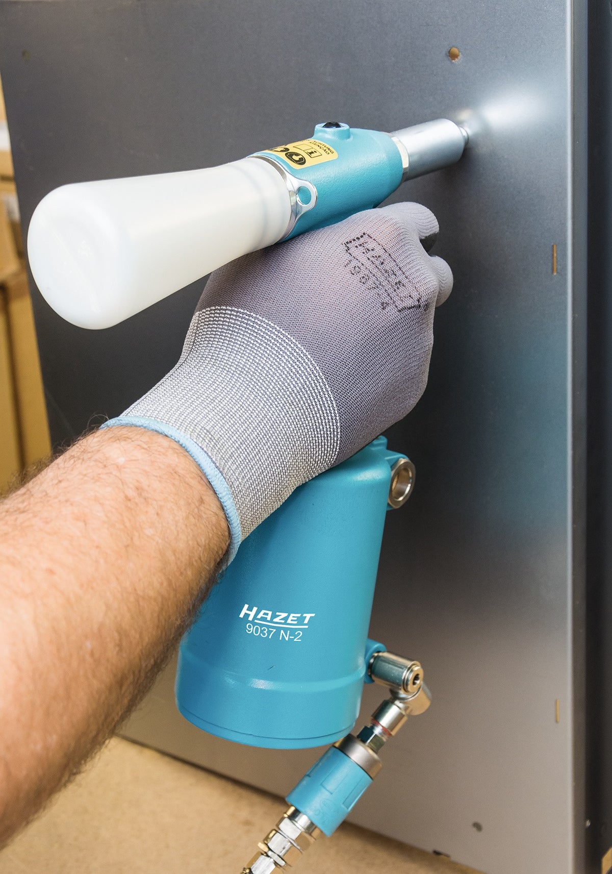 HAZET Druckluftblindnietgerät 9037N-2 – 14700 N Zugkraft für Nieten bis 6,4 mm