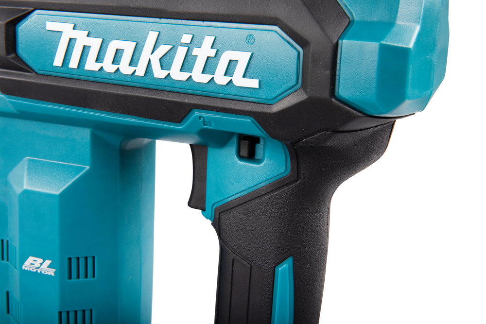 Makita Akku-Stauchkopfnagler – 40V max., 15–40 mm, 18Ga - FN001GZ